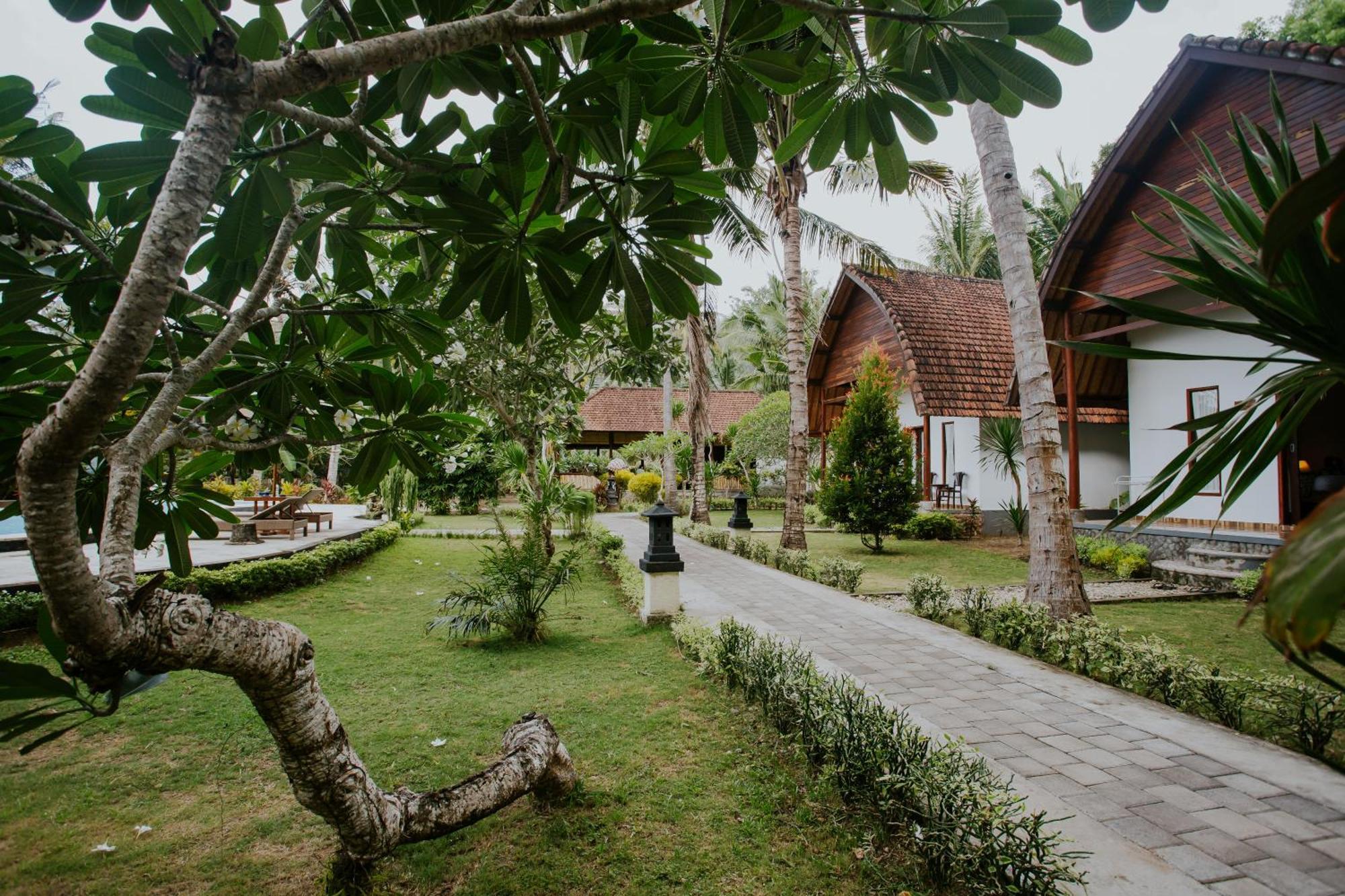 Crystal Bay Villa&Residence Sakti Esterno foto